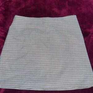 H & M plaid skirt